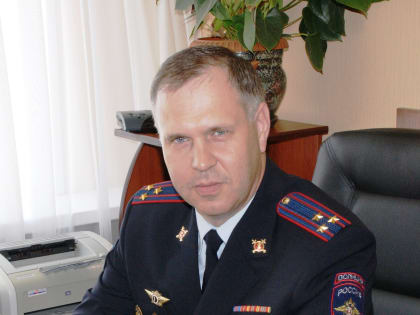 Руководитель новгородского ГИБДД обратил внимание пешеходов на правила безопасности в темное время суток