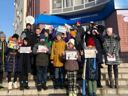 Новгородские школьники посетили музей истории налоговых органов области