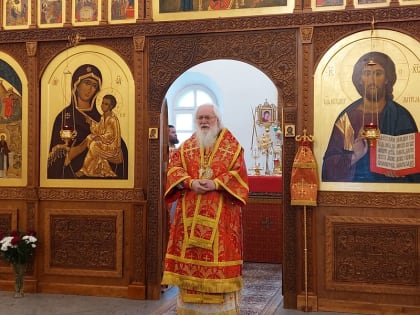 Митрополит Лев совершил Литургию в Свято-Юрьевом монастыре