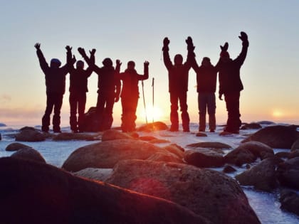 Новгородские студенты пошли в лыжный поход на Кижи