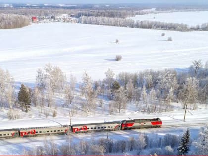 Пассажиры туристических поездов отметили Новый год в Петрозаводске, Сочи и в Великом Новгороде