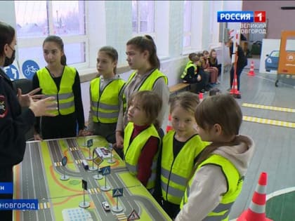 Инспекторы ГИБДД проводят регулярные Дни безопасности в школах,   один из них состоялся в Трубичине