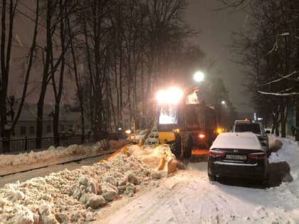 Количество обращений на некачественную уборку дорог в Новгородской области выросло почти в три раза