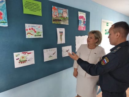 Сенатор Елена Писарева провела встречу с личным составом Управления Федеральной службы судебных приставов по Новгородской области