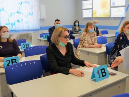 Более 200 родителей новгородских выпускников написали ЕГЭ по математике