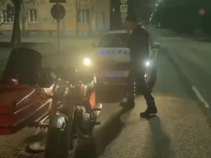 В Великом Новгороде инспекторы ДПС остановили пьяного мотоциклиста