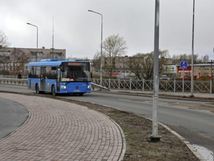 Автобусы в Великом Новгороде перейдут на зимнее расписание с 10 октября