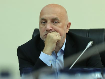 Сопредседатель партии «Справедливая Россия» Захар Прилепин готовится пойти на следующие президентские выборы