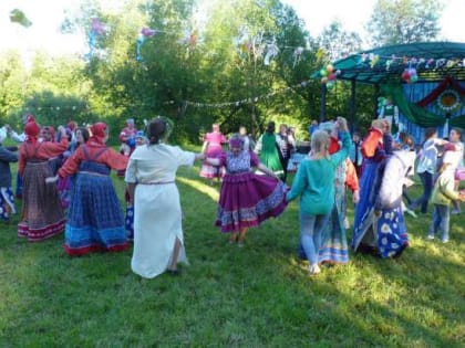Волонтёры соберут информацию о народных праздниках поддорского села Белебёлка