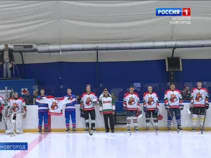 В Великом Новгороде прошел  двухдневный хоккейный турнир, посвященный памяти сотрудника "Акрона" Андрея Григорьева