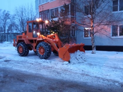 Предприятия Великого Новгорода предоставят мэрии дополнительную технику для уборки города