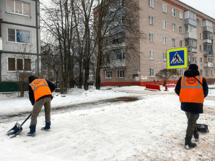 Городские службы Великого Новгорода просят жителей подготовиться к снегопаду