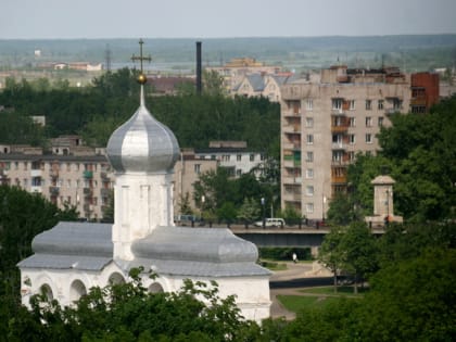 У кого-то статус зачесался