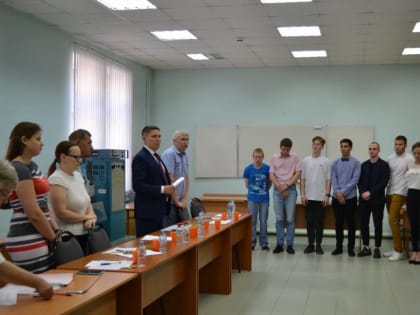 В Боровичах студенты колледжа защитили проекты по строительству дорог