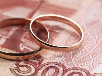 В Парфинском районе возбудили дело из-за мнимой беременности