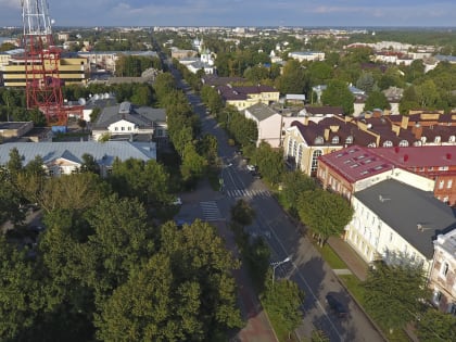 На новгородской телебашне идёт монтаж новой подсветки