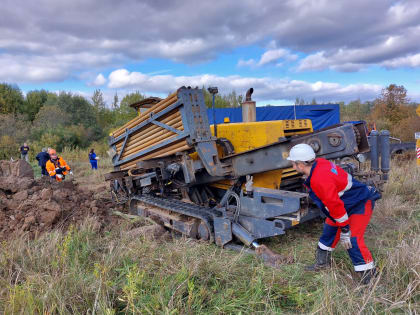В Новгородской области началось сооружение подводного перехода через реку Кересть для догазификации города Чудово
