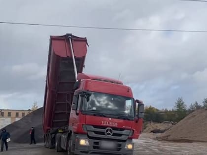 В Боровичах возбуждено уголовное дело после гибели водителя большегруза