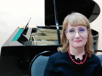 Преподаватель фортепиано муниципального бюджетного учреждения дополнительного образования «Детская школа искусств им. Н.А. Римского-Корсакова г.Окуловка» Афанасьева Наталья Алексан