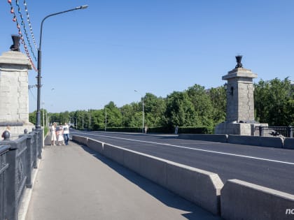 Движение по мосту Александра Невского перекроют из-за киносъёмок