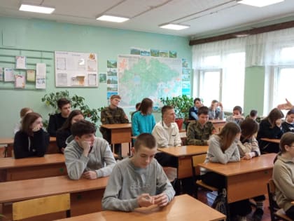 Алексей Прокопов встретился с кадетами – учениками Новоселицкой средней школы