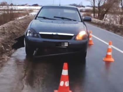 В Новгородском районе девушка на Lada Priora наехала на пешехода
