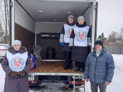 В деревне Новоселицы состоялся выездной благотворительный обед [ВИДЕО]