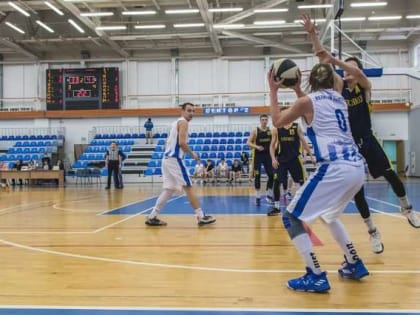 «Витязи НовГУ» одержали вторую победу в регулярном сезоне Ассоциации студенческого баскетбола