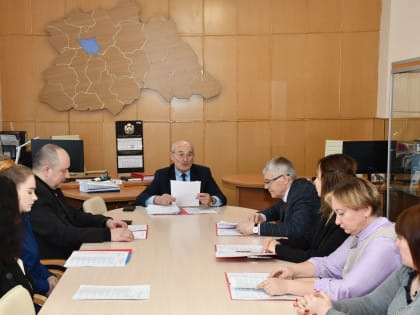 Об участии в заседании комиссии по антикоррупционной экспертизе