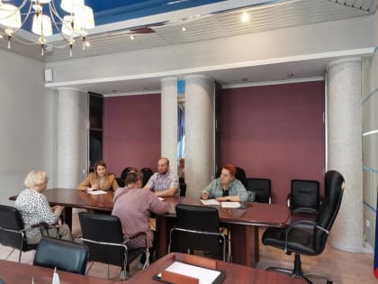 Жилищный четверг в Общественной приемной теперь проходит каждую неделю