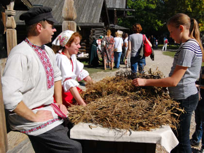 «Витославлицы» приглашают новгородцев на «Спасы»