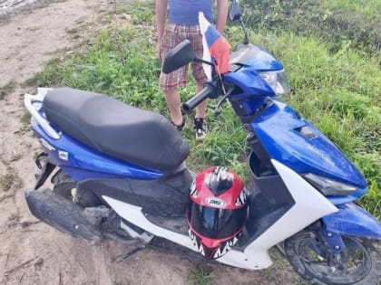 В Вяжищах под Великим Новгородом остановили 13-летнего подростка на скутере