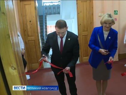 В новгородской школе №2 открыли медицинский класс