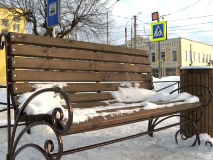 В Сольцах благоустроили сквер на улице Луначарского