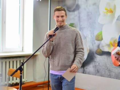 Инженер-строитель из Санкт-Петербурга на два года стал учителем сельской школы в Старорусском районе