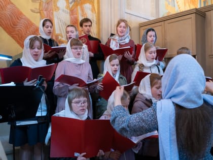 Детский церковный хор из Холма принял участие в Патриаршей Литургии [ВИДЕО]