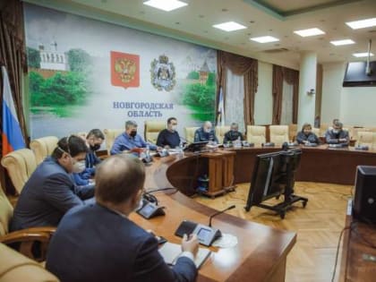 Из-за ледяного дождя около 1500 человек в Новгородской области остаются без света