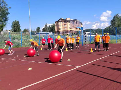 СПАРТАКИАДА «В СТРАНЕ ВЕСЕЛЫХ МЯЧЕЙ»