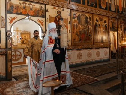 Митрополит Лев совершил литургию в день памяти святых отцов шести Вселенских Соборов