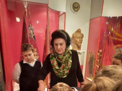 Новгородские гимназисты посетили Музей истории органов внутренних дел