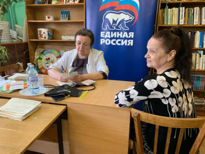 "Медицинский десант" высадился в Боровичском районе