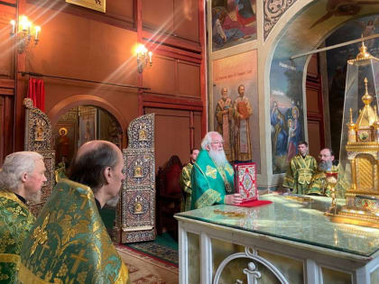 В день памяти преподобного Серафима Саровского митрополит Лев совершил Литургию в Иверском монастыре