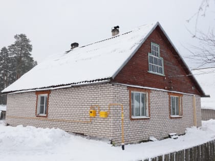 Новгородские газовики в посёлке Демянск газифицировали дом многодетной семьи