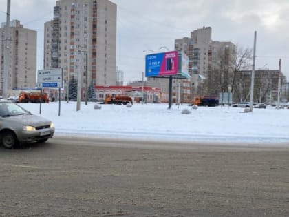 Снегоуборочную технику в Великом Новгороде подключат к системе Глонасс