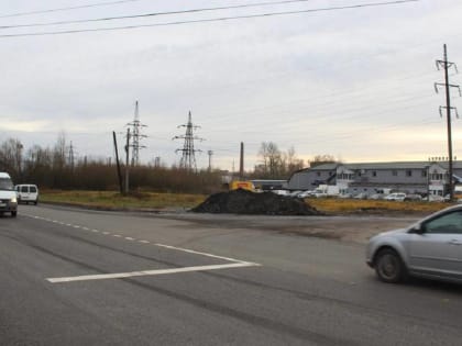 В Великом Новгороде завершают ремонт участка Сырковского шоссе