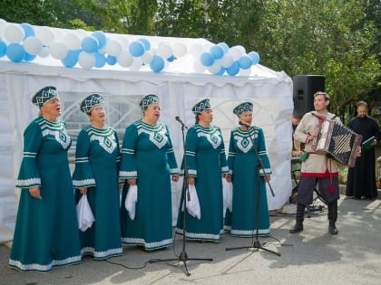 В церкви Успения Богородицы отметили 25-летие со дня возрождения богослужебной и приходской жизни