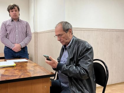 Суд оштрафовал экс-кандидата в думу Великого Новгорода за демонстрацию нацистской символики