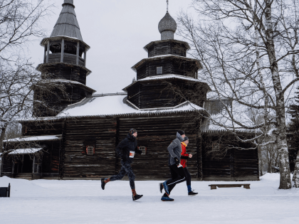 В юбилейном трейле Novgorod Ice приняли участие известные российские бегуны