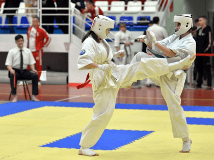 Новгородки с успехом выступили на всероссийских соревнованиях по киокусинкай