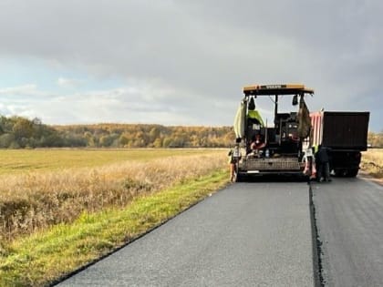 В Шимском районе начали ремонт региональной дороги досрочно